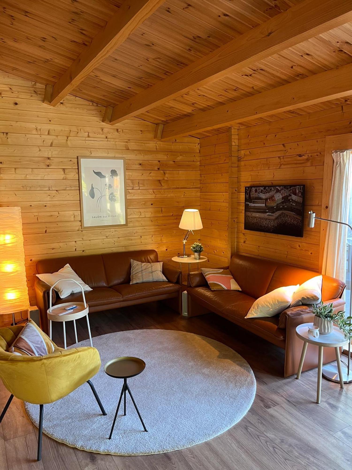 Luxe En Ruim Chalet Met Airco Bij Leekstermeer Matsloot 外观 照片
