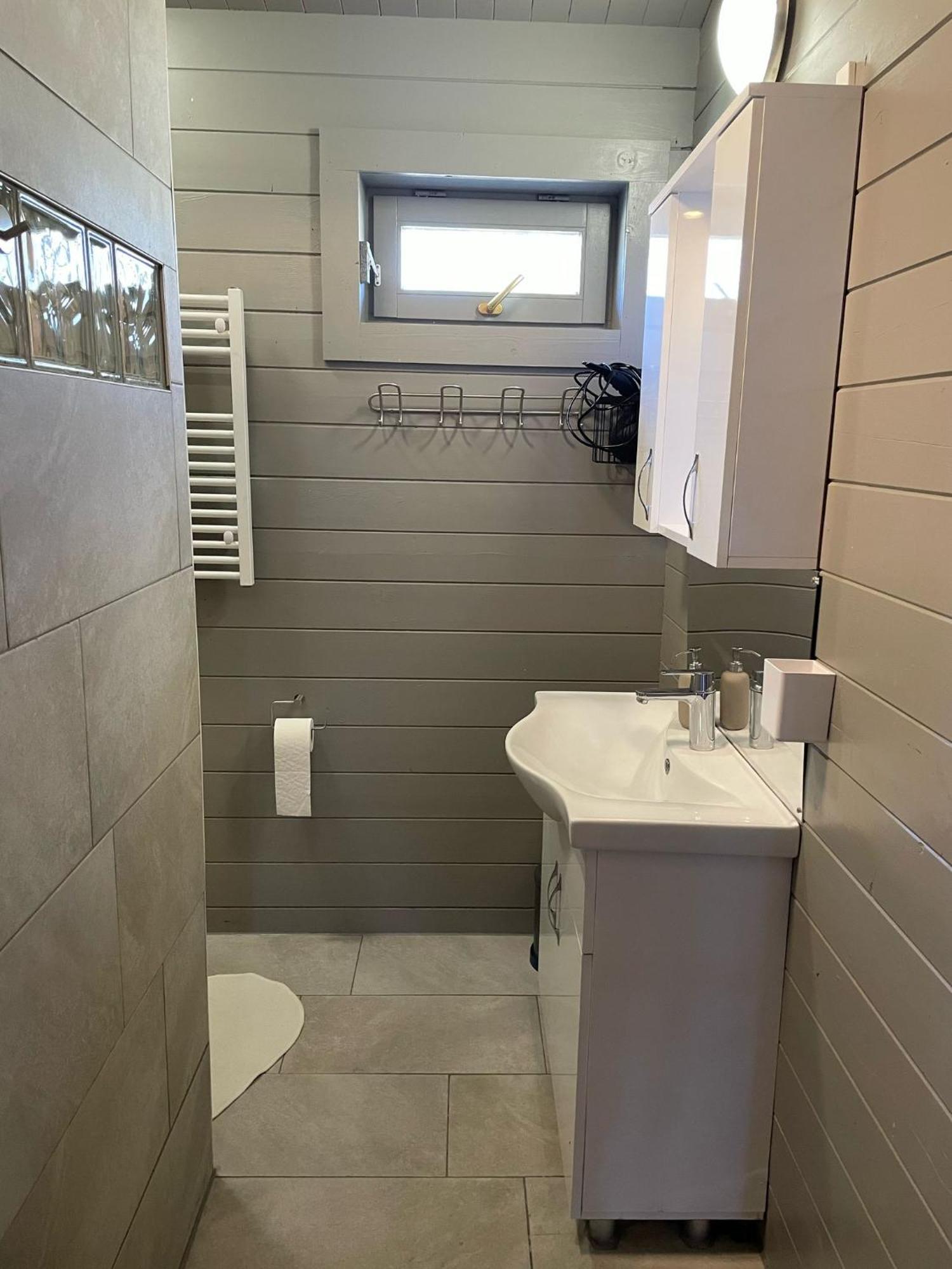 Luxe En Ruim Chalet Met Airco Bij Leekstermeer Matsloot 外观 照片